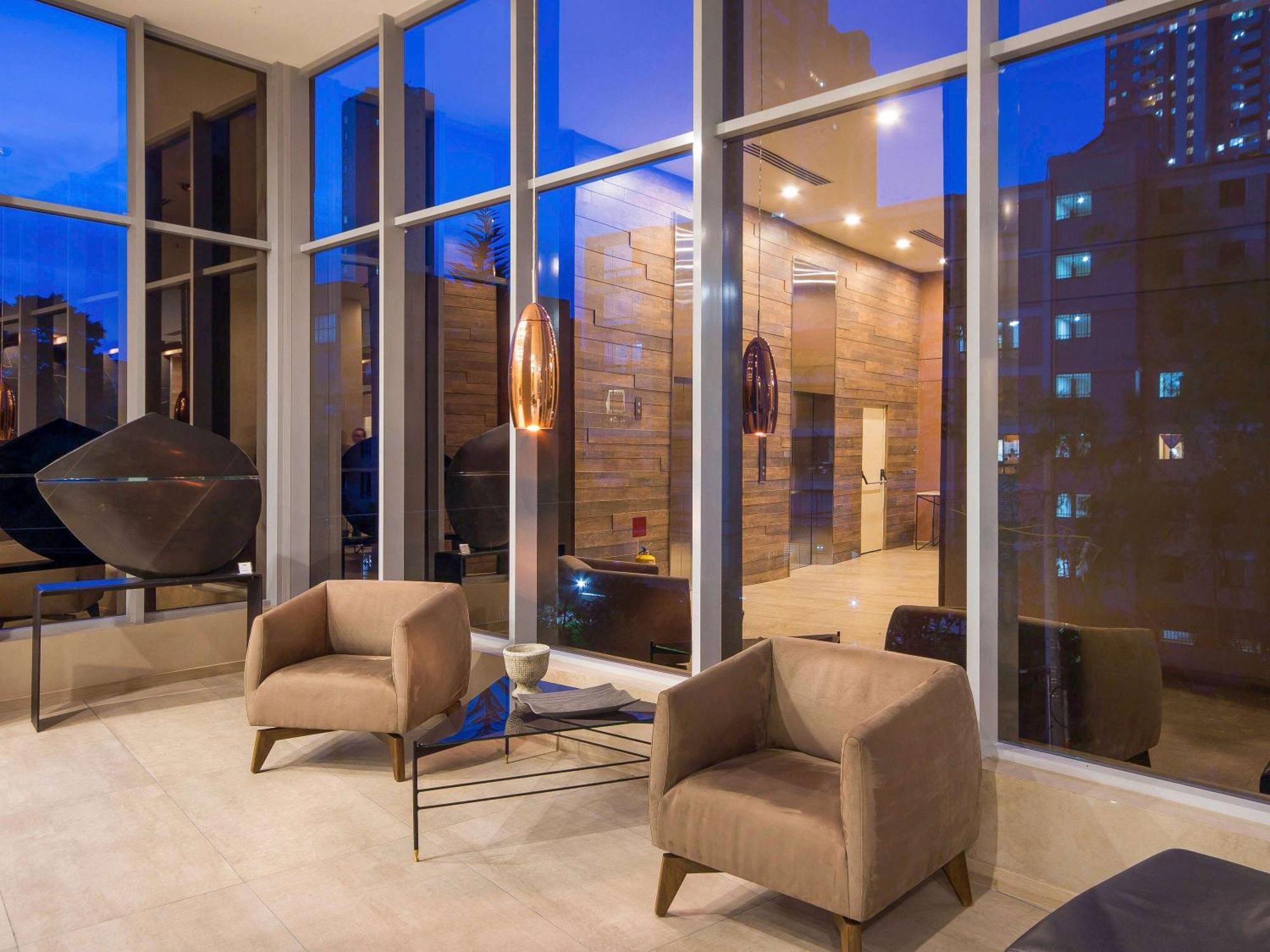 Novotel Medellin El Tesoro Ngoại thất bức ảnh The lobby