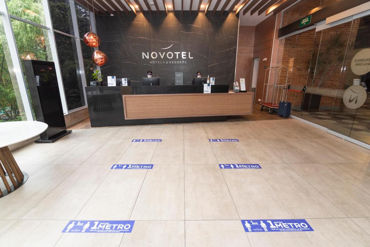 Novotel Medellin El Tesoro Ngoại thất bức ảnh Lobby of Novotel Metro Manila